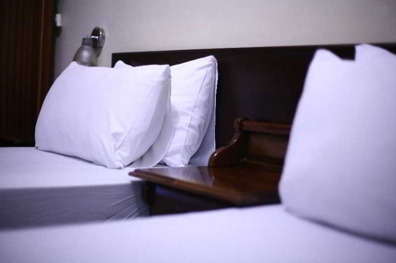 Sun City Hotel Tel Aviv Eksteriør billede